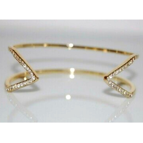 VICTORIA'S SECRET COUTURE GOLD TONED METAL RHINESTONES V STATEMENT CUFF BRACELET - Picture 1 of 5